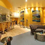 Hotel 42 The Calls 4*