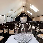 42 The Calls 4* Leeds (West Yorkshire)
