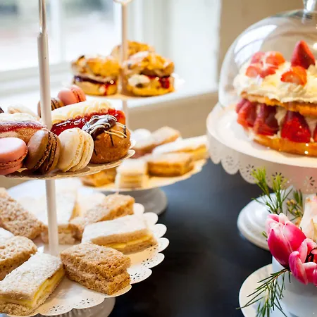 42 The Calls 4* Leeds (West Yorkshire)