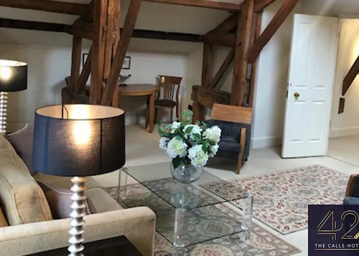 호텔 42 The Calls 4*