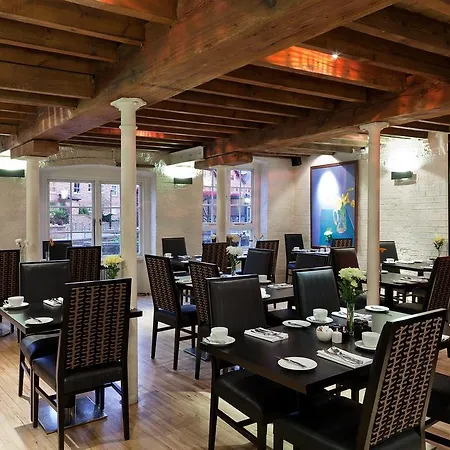 42 The Calls Leeds (West Yorkshire)