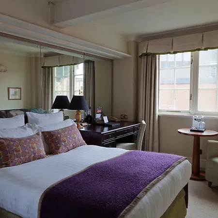 42 The Calls 4* Leeds (West Yorkshire)