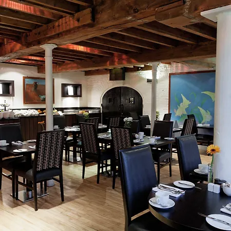 Otel 42 The Calls 4*